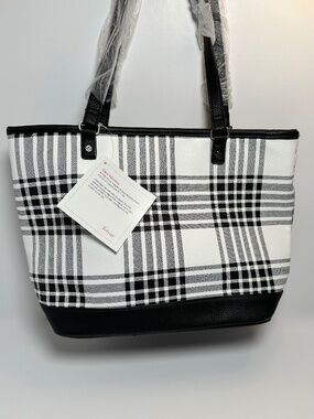 Thirty-One City Chic Tote Buffalo Check Pebble | Black White Plaid